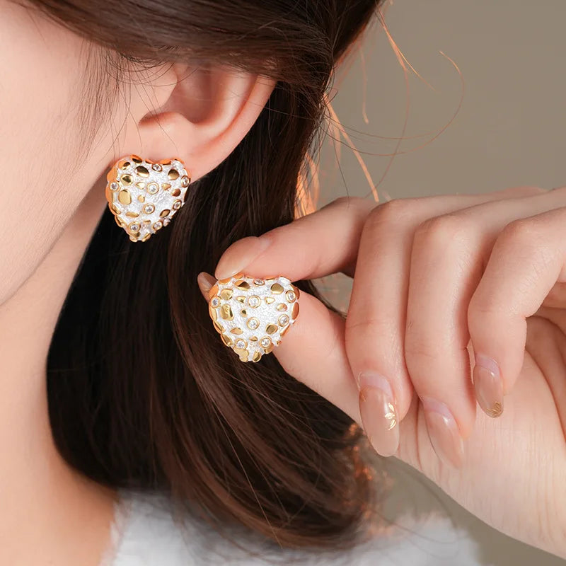 DREJEW Zircon Heart Minimalist Stud Earrings 2026 Retro Personality Fashion Earring for Women Sparkle  Bridal Jewelry Gifts
