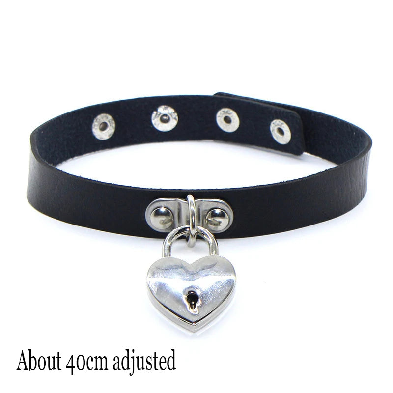 Woman Black Bat Punk Choker Collar Necklace Sexy PU Leather Heart Lock Key Spike Gothic Cosplay Accessories Party Jewelry New